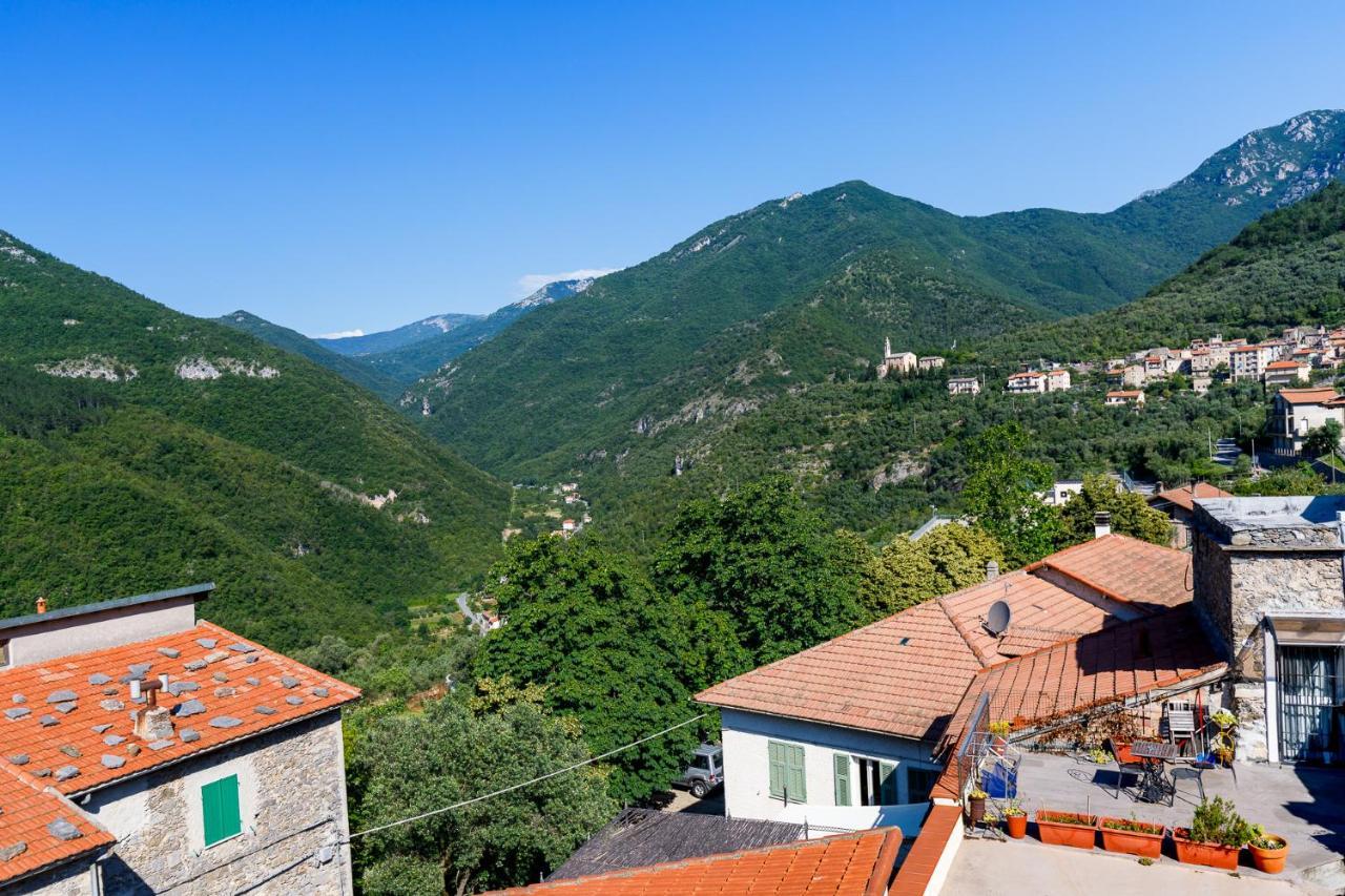Arve Castelbianco - B&B E Appartamento Colletta Exterior photo