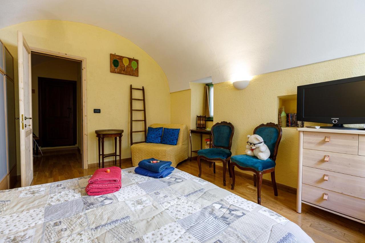 Arve Castelbianco - B&B E Appartamento Colletta Exterior photo