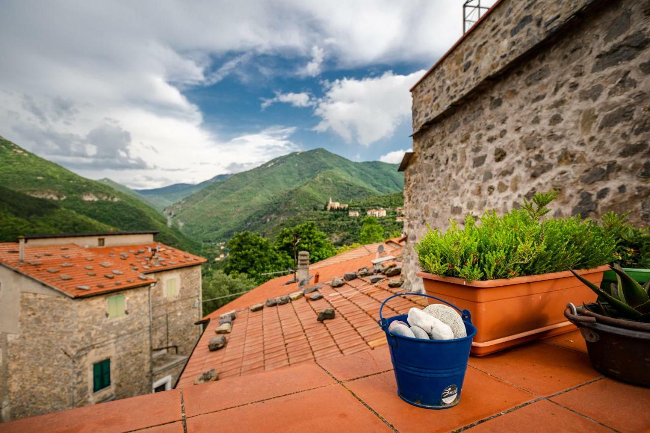 Arve Castelbianco - B&B E Appartamento Colletta Exterior photo