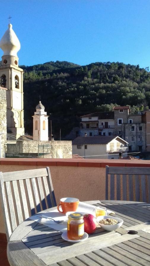 Arve Castelbianco - B&B E Appartamento Colletta Exterior photo