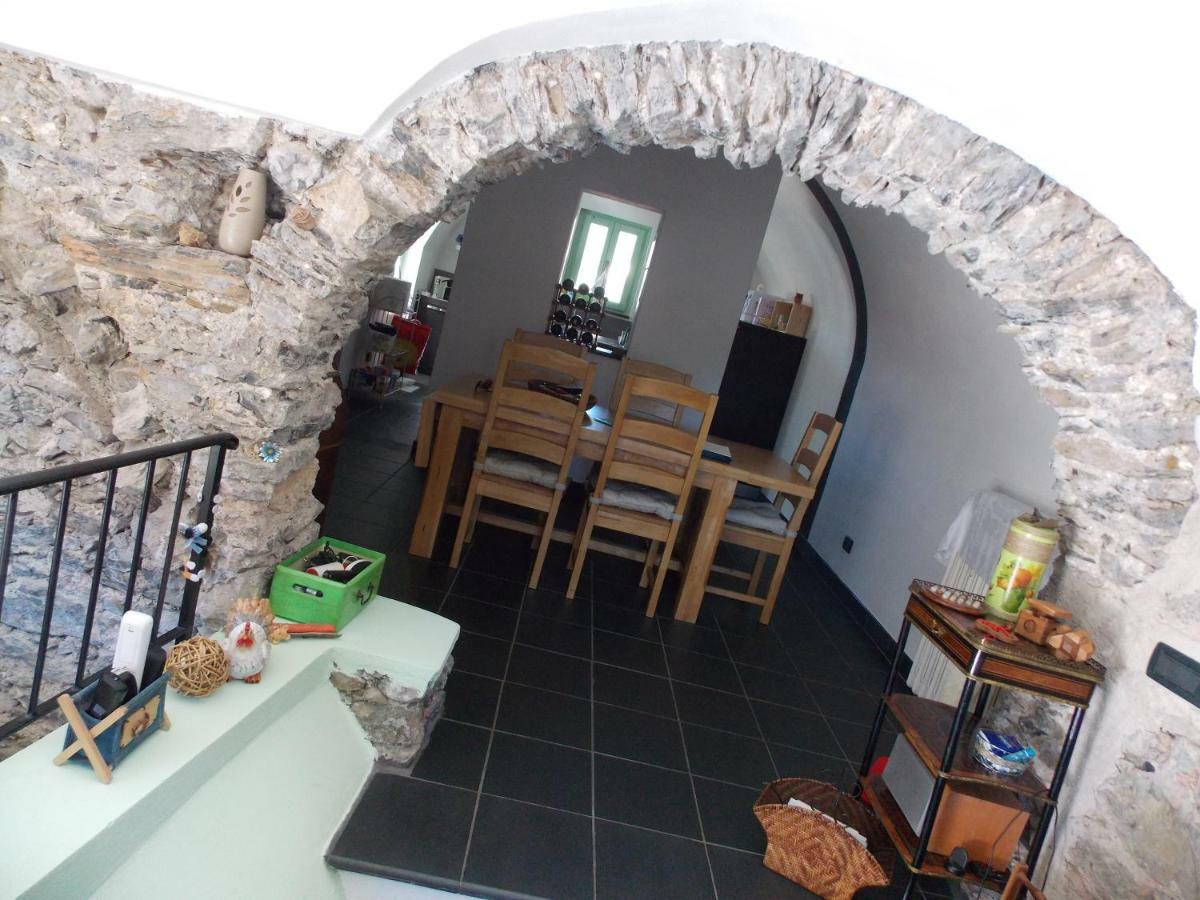 Arve Castelbianco - B&B E Appartamento Colletta Exterior photo